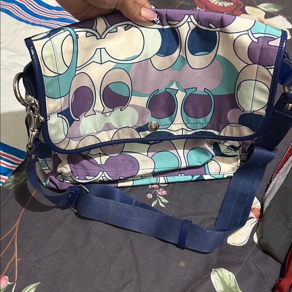 Coach Kyra Daisy Scarf Nylon Signature Crossbody bag in turquoise, purple - Picture 8 of 8